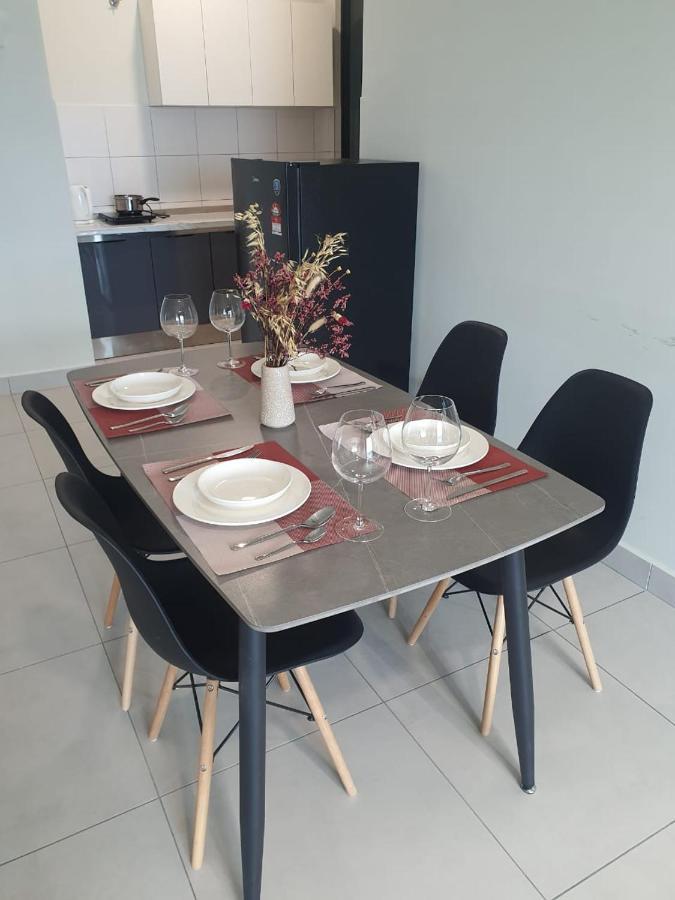 3 Bedrooms Maxim Link Mrt Cheras Kuala Lumpur Ngoại thất bức ảnh